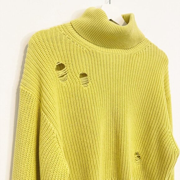 Lovers + Friends Medea Distressed Turtleneck Balloon Sleeve Knit Sweater Medium - Picture 4 of 10